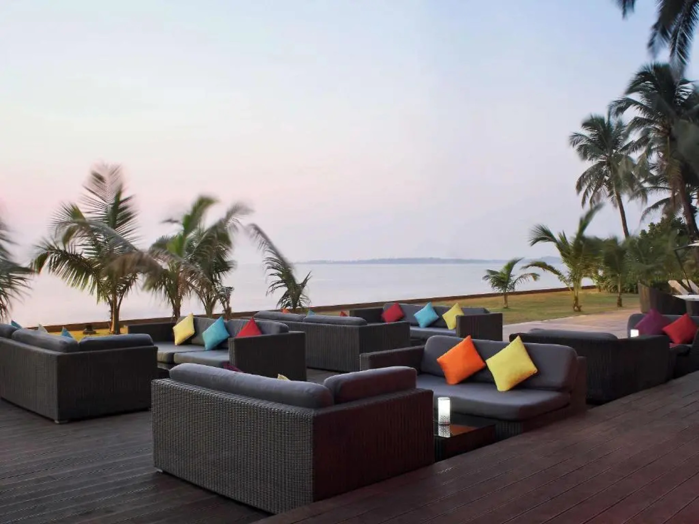 Novotel Mumbai Juhu Beach Hotel