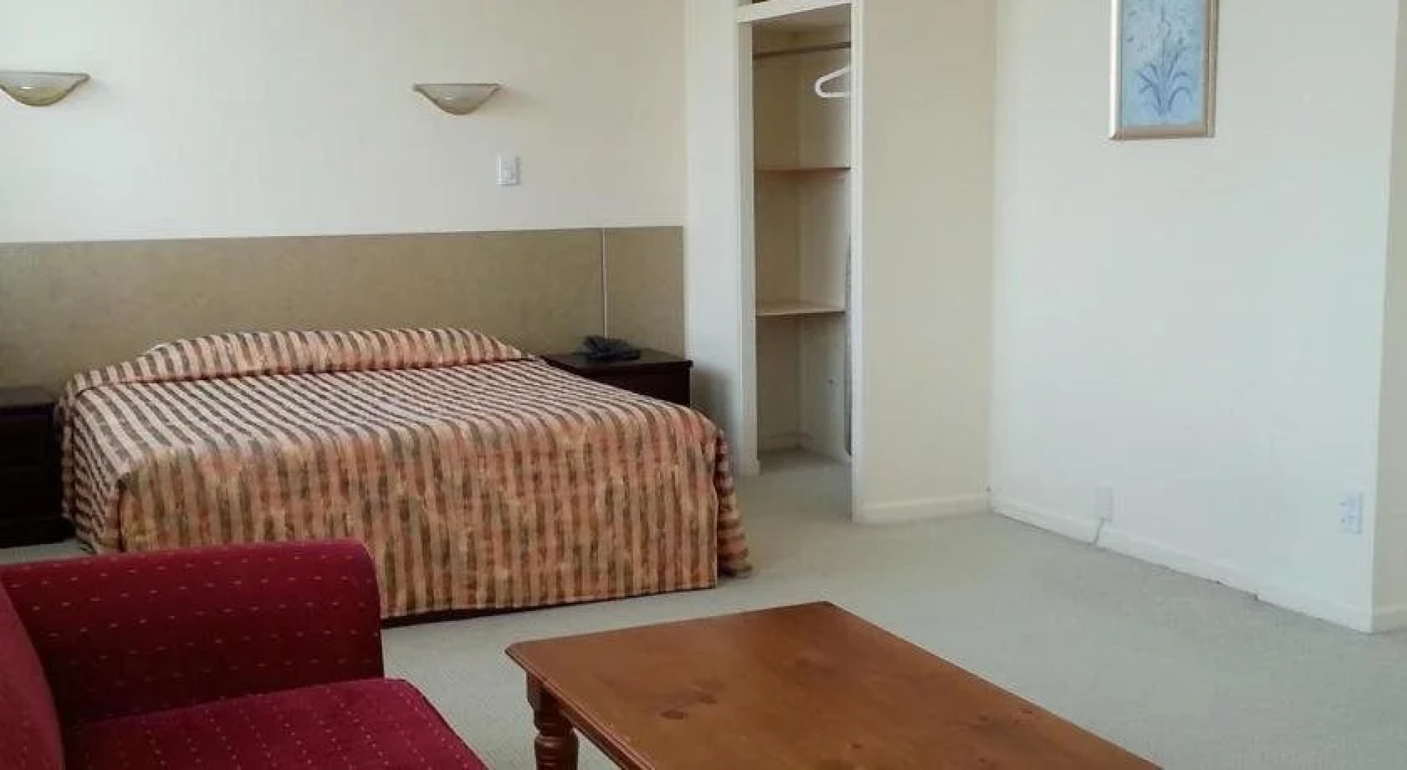 Riddiford Hotel