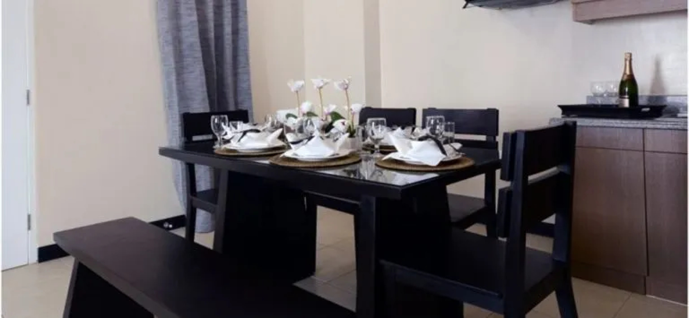 Home Edge Accommodations @ Tivoli Garden Residences