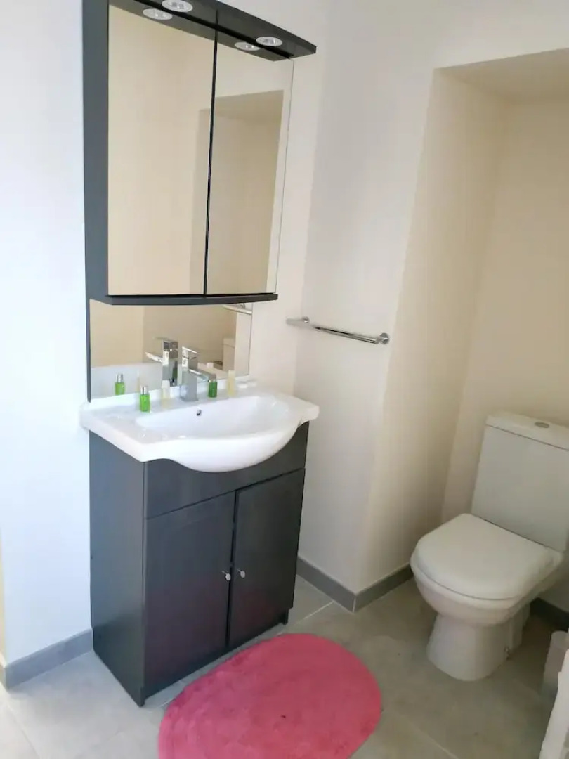 House With 2 Bedrooms in La Porcherie, With Enclosed Garden and Wifi