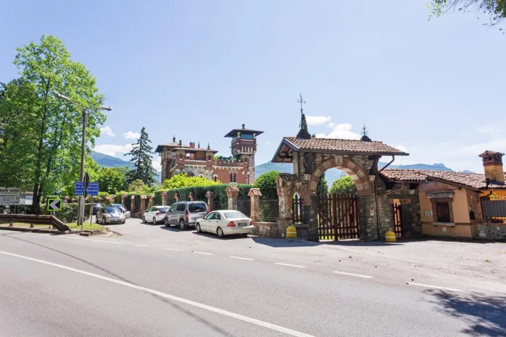 Villa Gaeta luxury apartment sleeps 8 guests