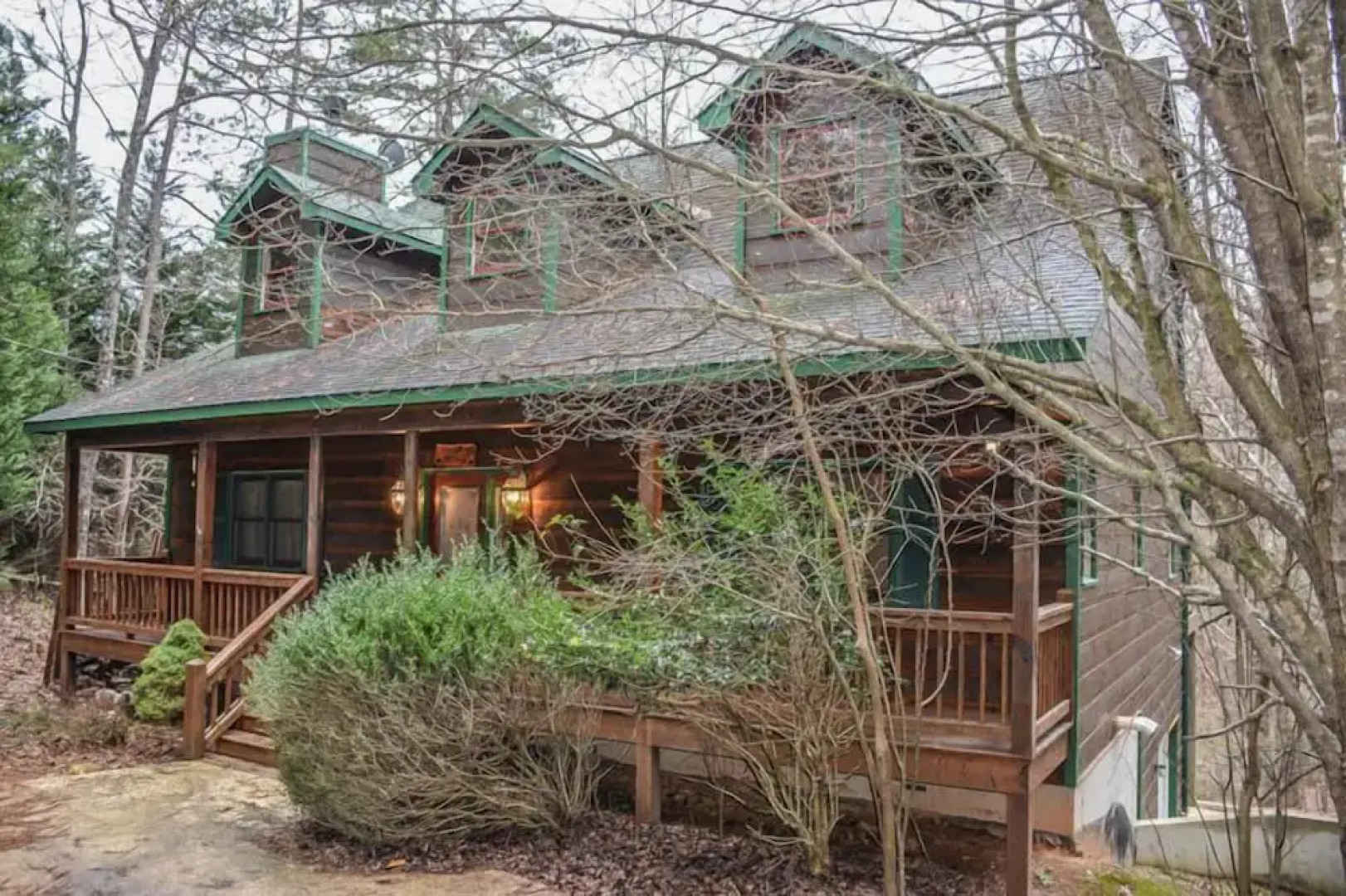 Riverbend Reserve' Cabin w/Pvt Yard+Fire Pit