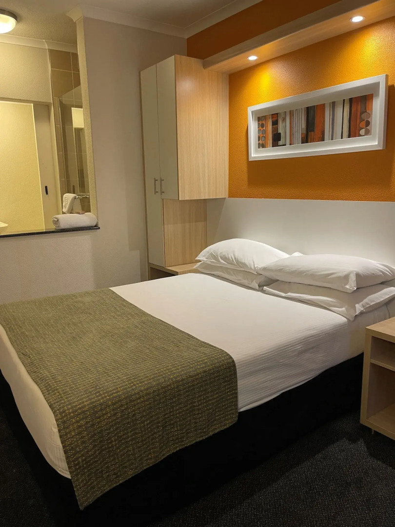 Road Lodge Germiston Lake