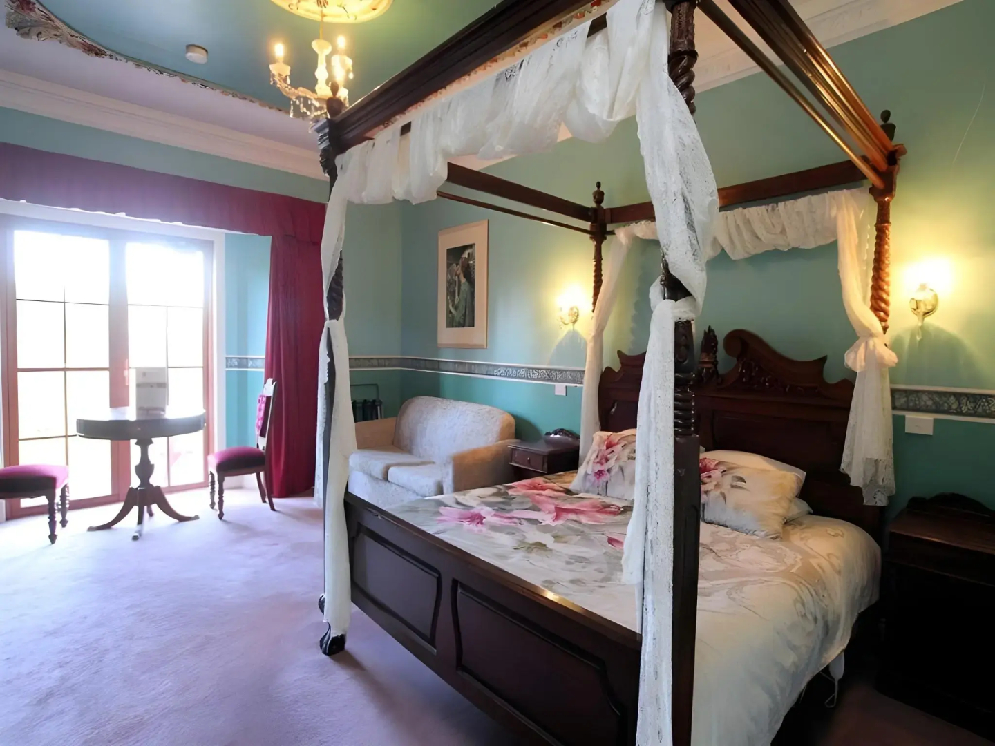 Hatchers Richmond Manor