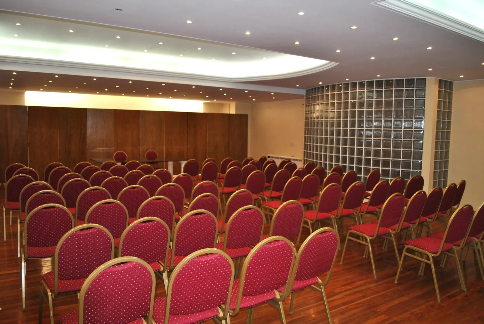 Altezza Apart Suites Hotel