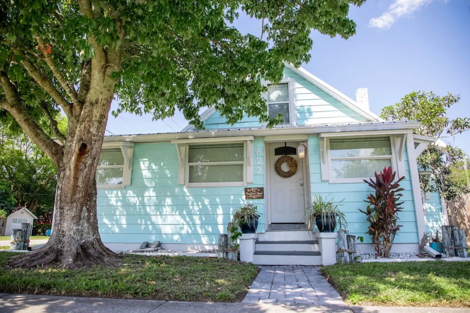 Family Home With Private Pool & Yard Only 24 Mi to Disney