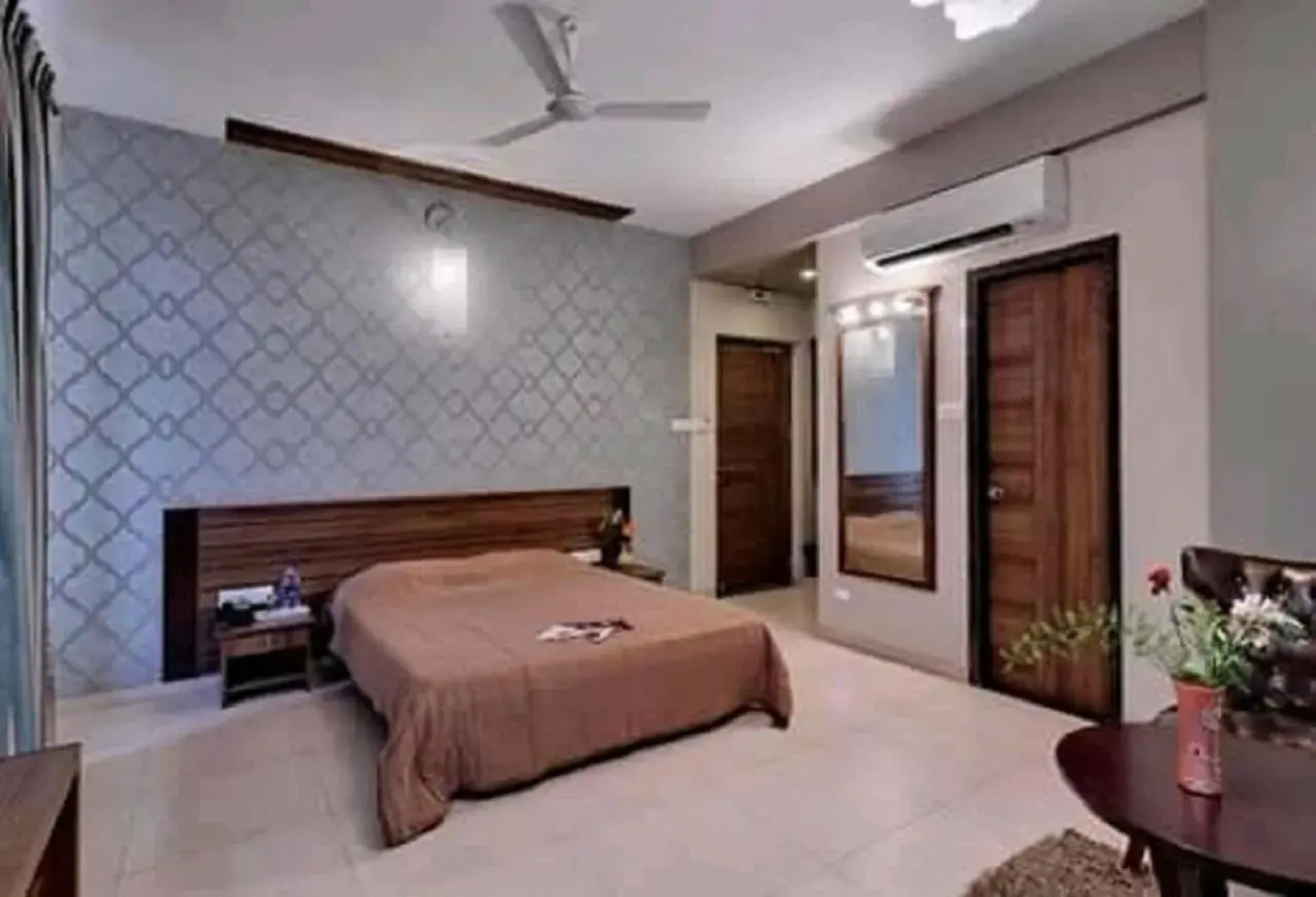 Hotel Krishna International