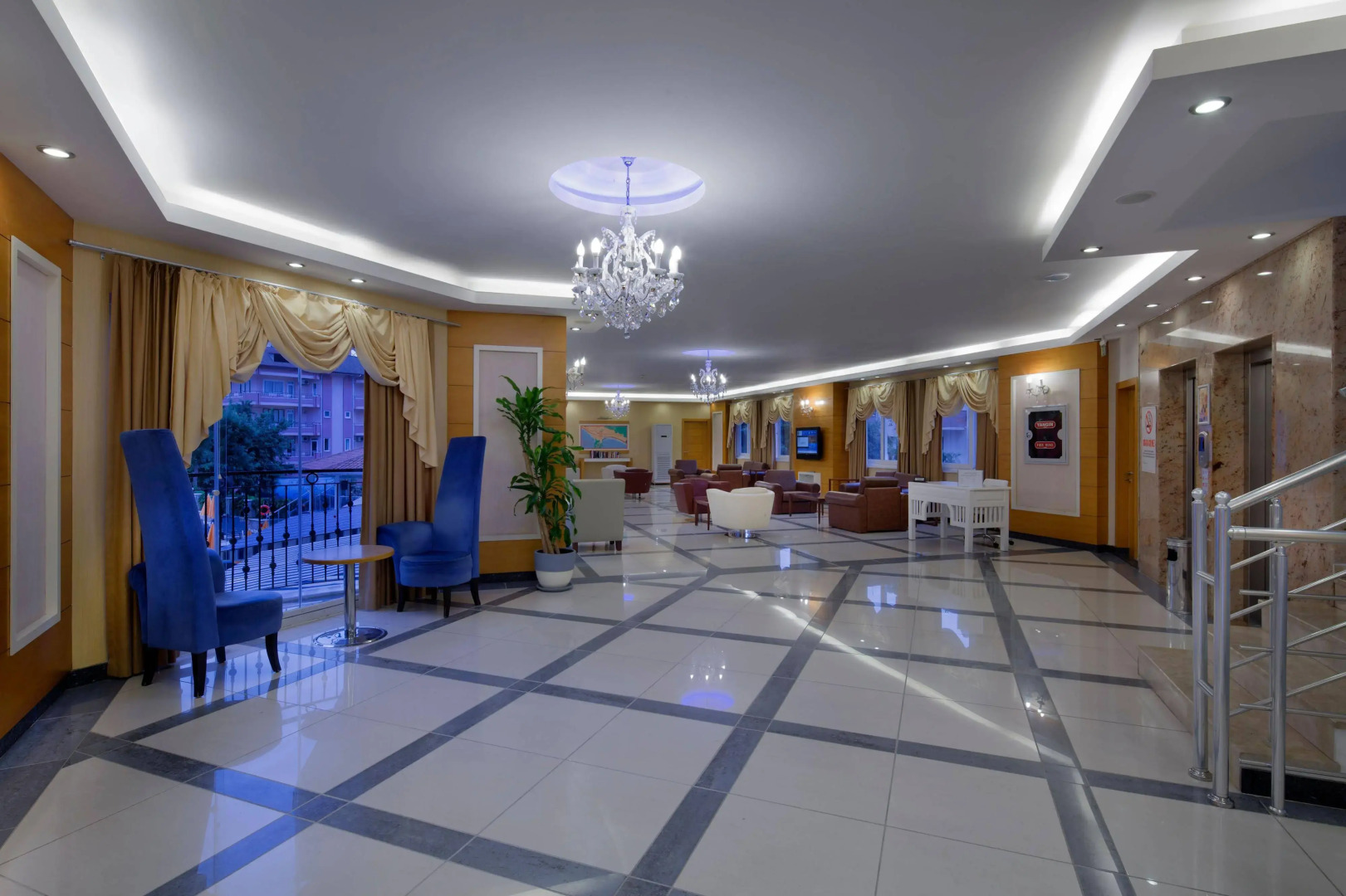 Villa Sunflower Hotel