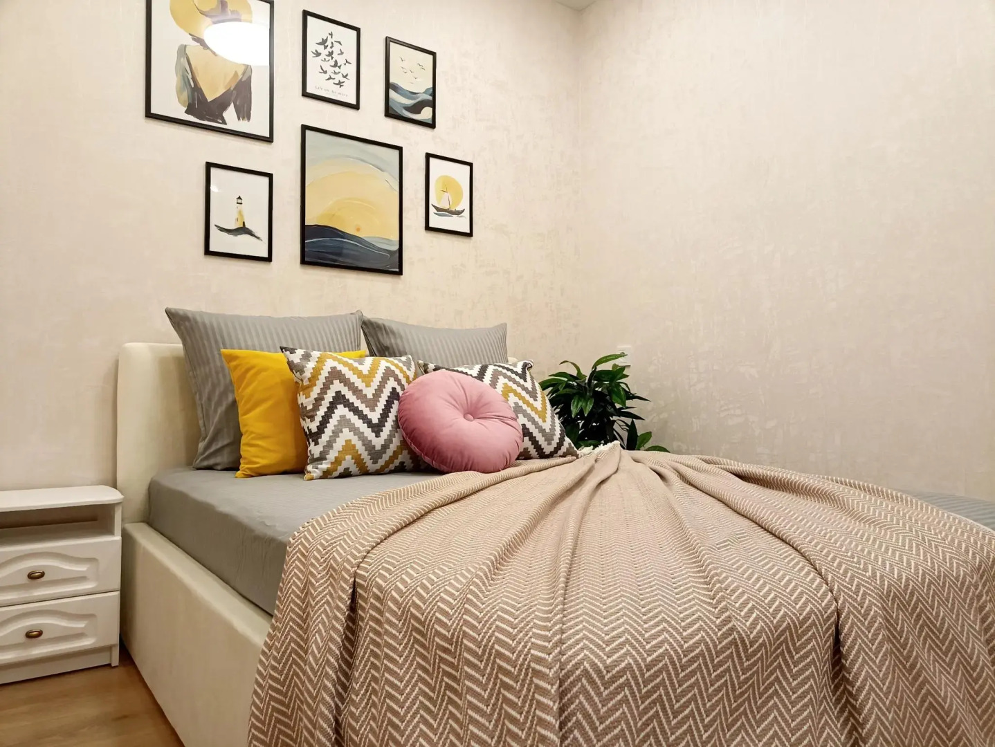 Апартаменты Все в гости на ул. 10 августа д. 87