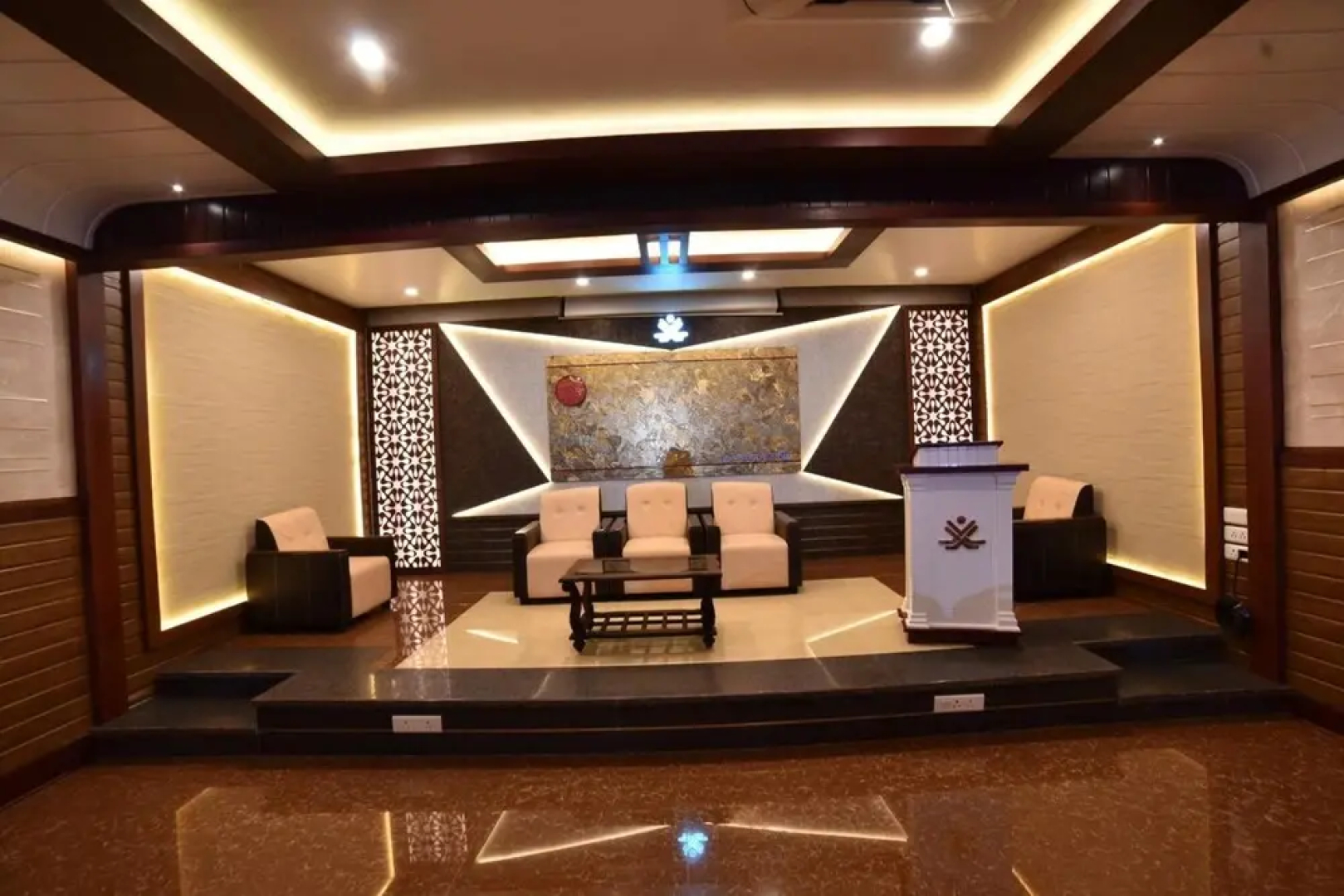 Hotel Vashanth Krishna