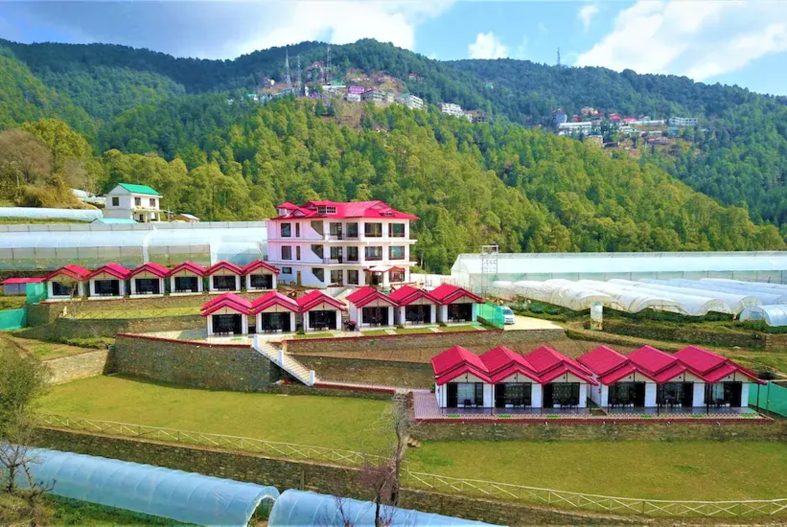 Resort Extreme Village Cottages Chail