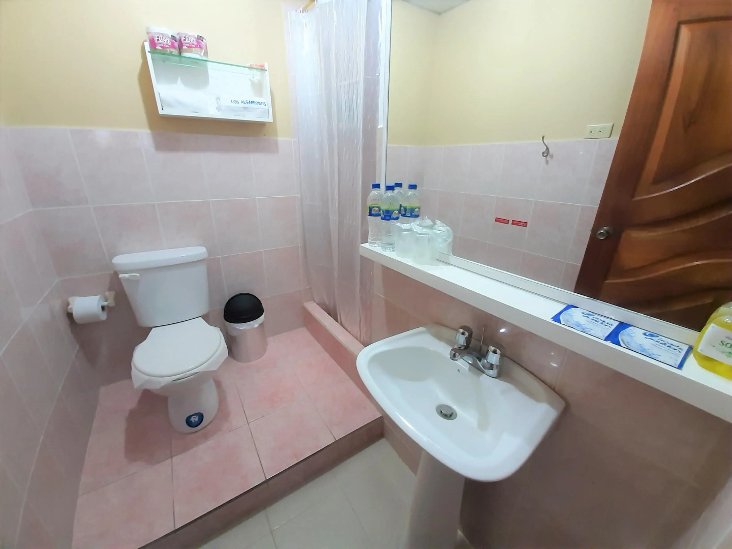 Hotel Los Algarrobos