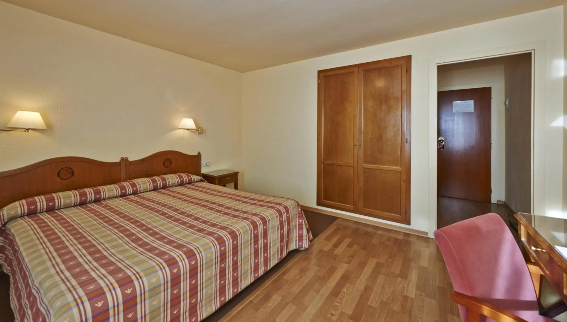 Abat Cisneros Montserrat