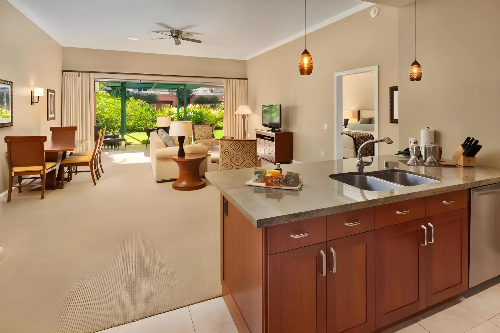 OUTRIGGER Honua Kai Resort & Spa