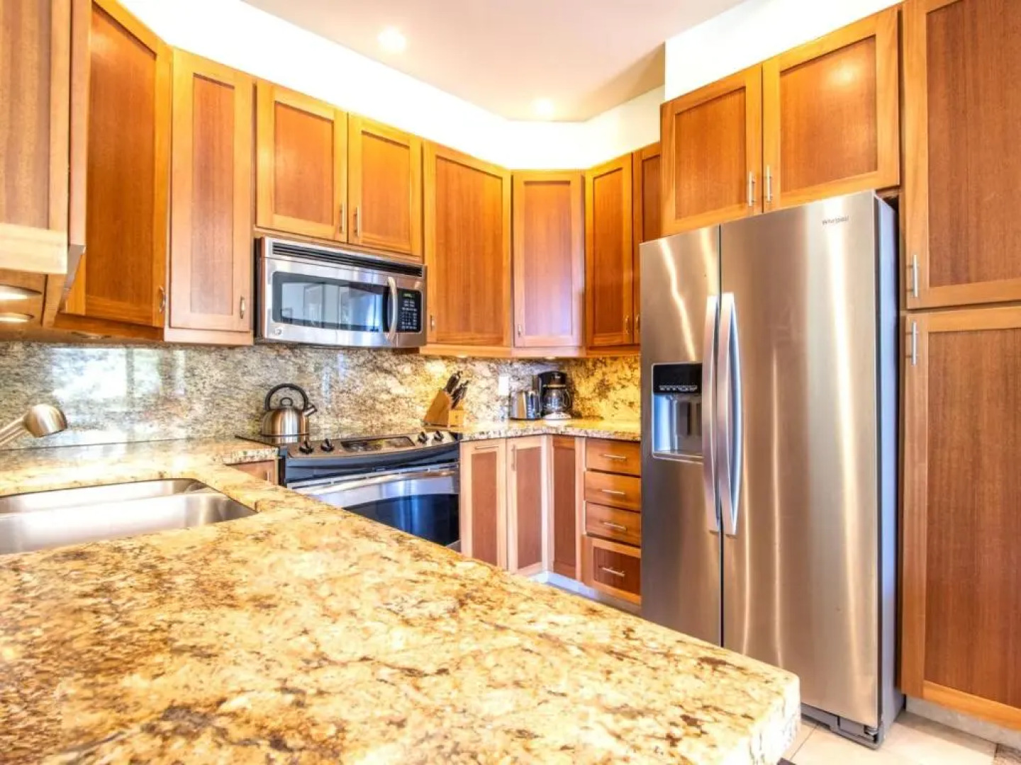 K B M Resorts- KGV-14V3 Oversized 2Bdrm sweeping ocean views remodeled premium upgrades