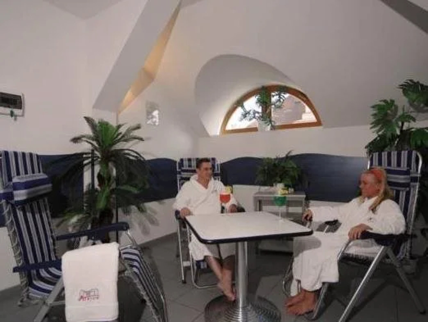 Atrium Hotel-Restaurant