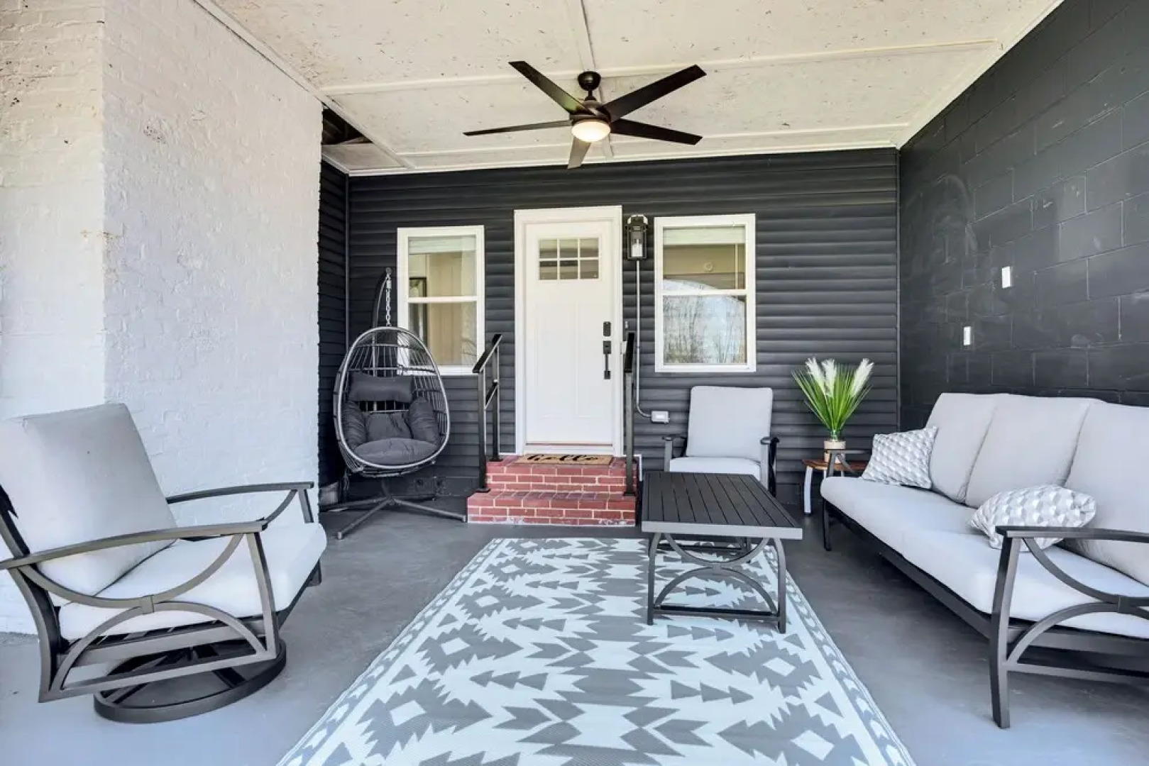 Beautiful Eliot Retreat w/ Fire Pit & Game Room!