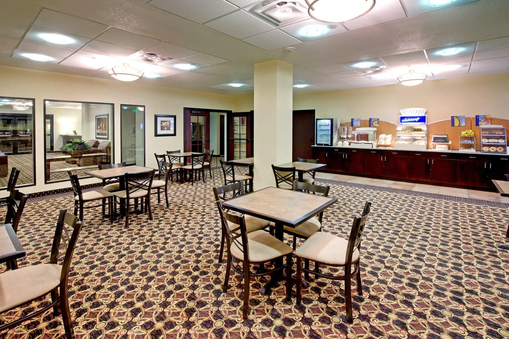 Holiday Inn Express & Suites Willcox by IHG