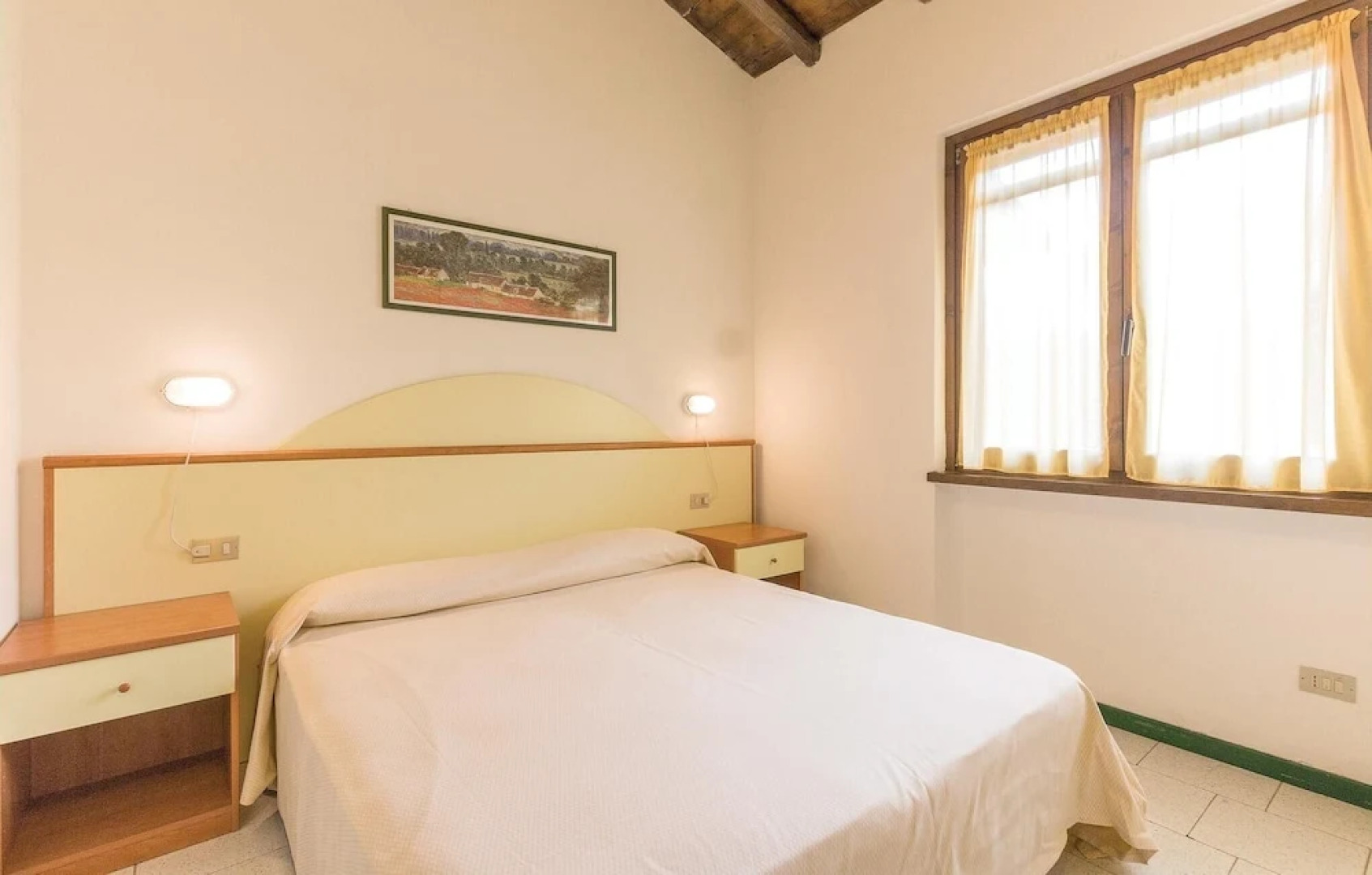 Awesome Apartment in Iseo BS With 2 Bedrooms, Wifi and Outdoor Swimming Pool