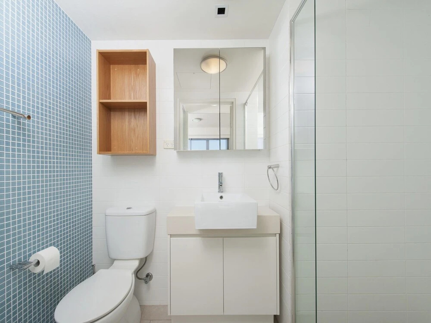 Cote D'Azur,  Unit 41/61 Donald Street