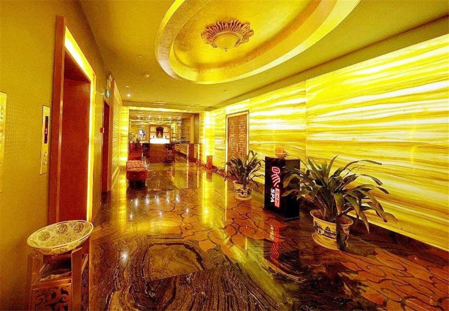 Imperial Court Hotel Gezhouba VIP Building