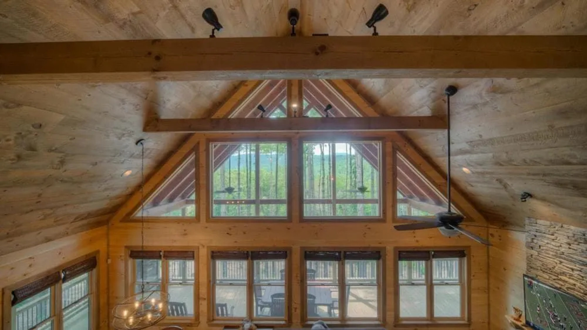 Pine Cone Mountain by Escape to Blue Ridge