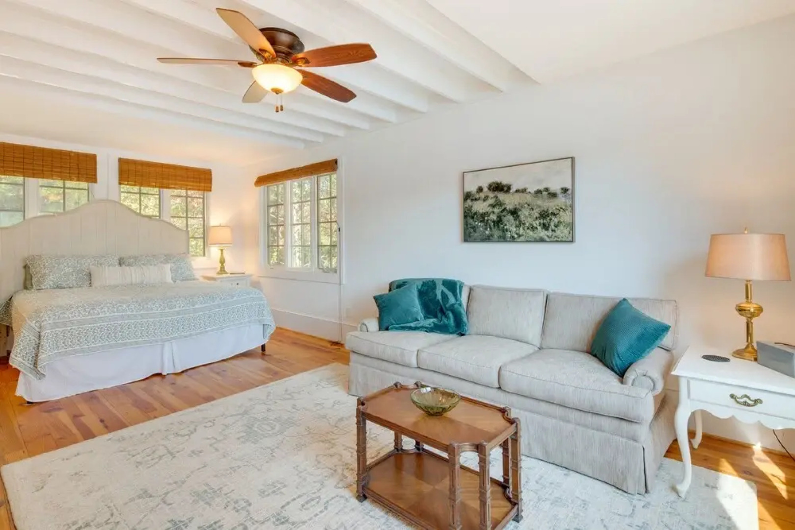 Lakefront Landrum Home w/ Deck, Fire Pit & Kayaks!