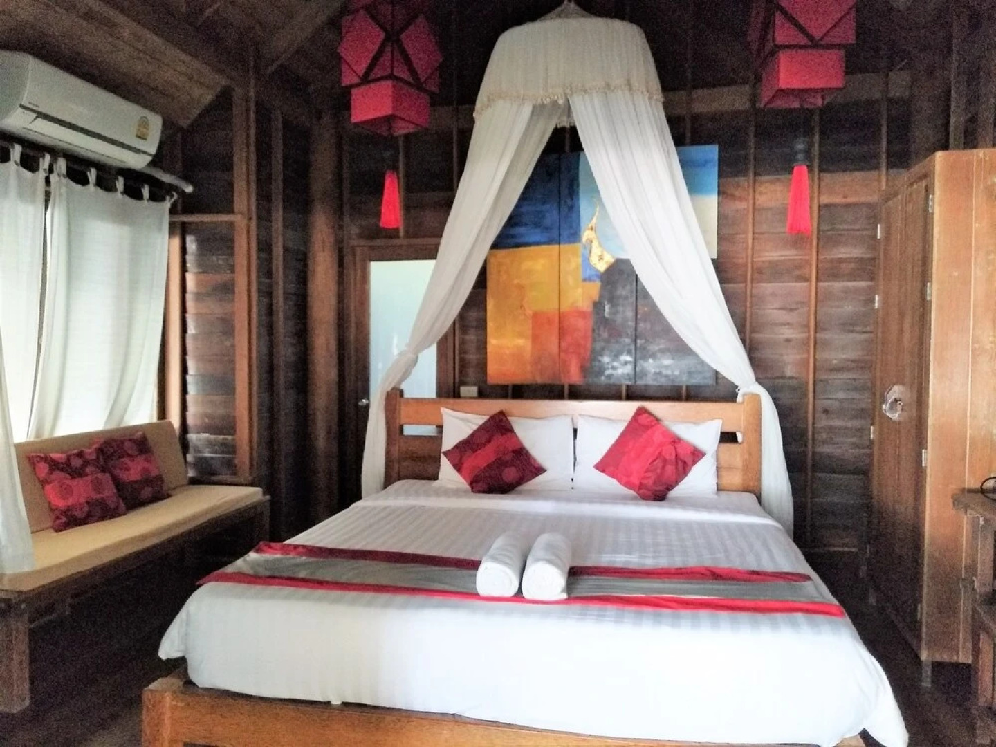 Chivaree Hotel And Resort