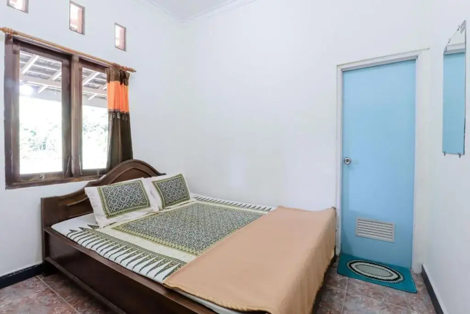 Rock Garden Homestay & Resto