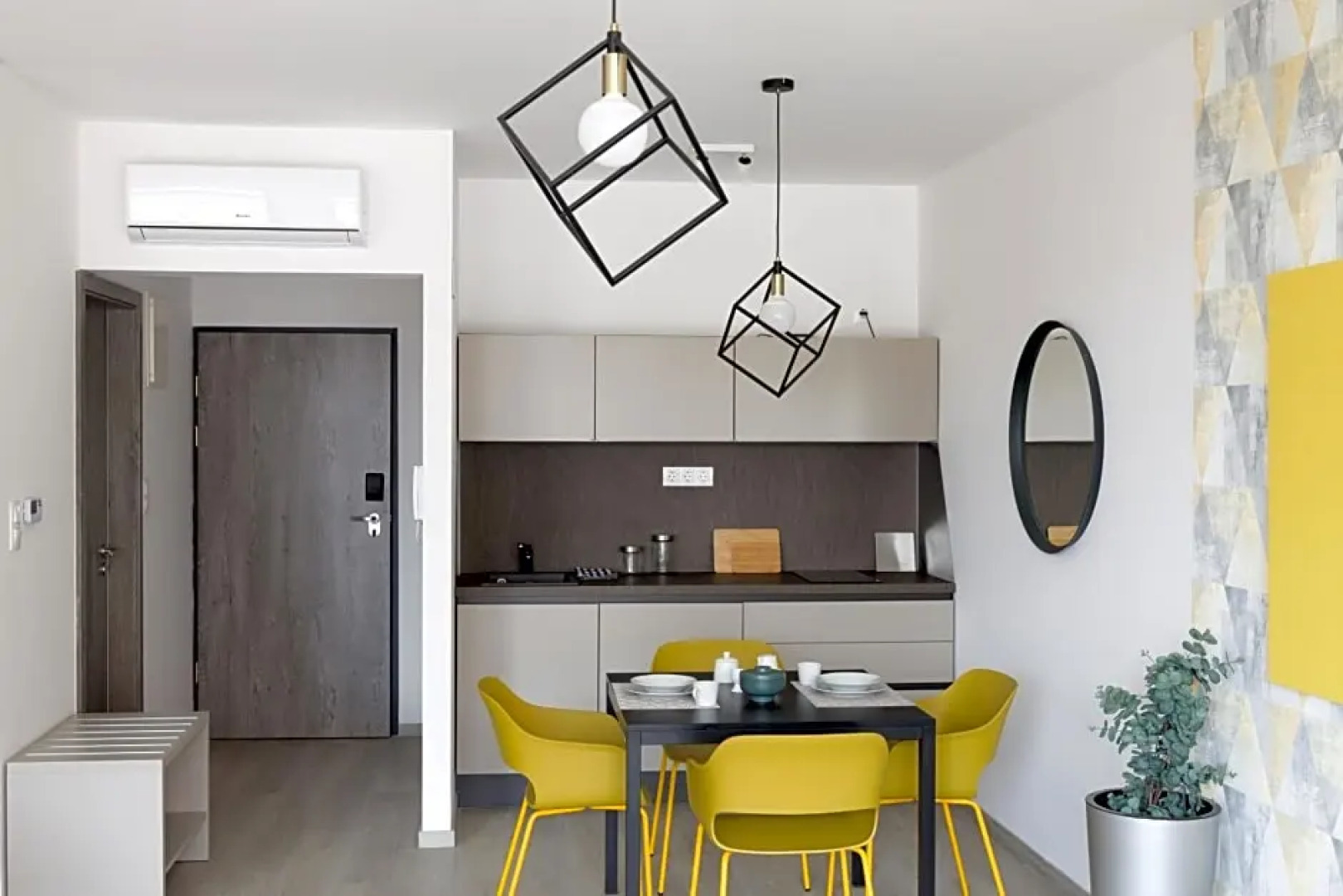 Párizs Garden Apartments