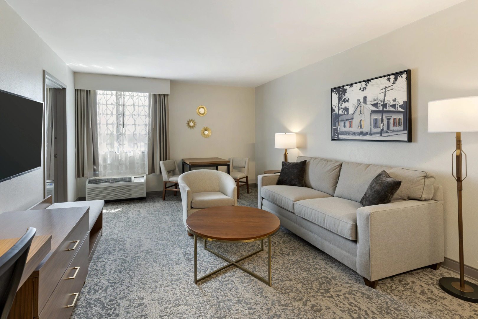 Best Western Plus The Charles Hotel