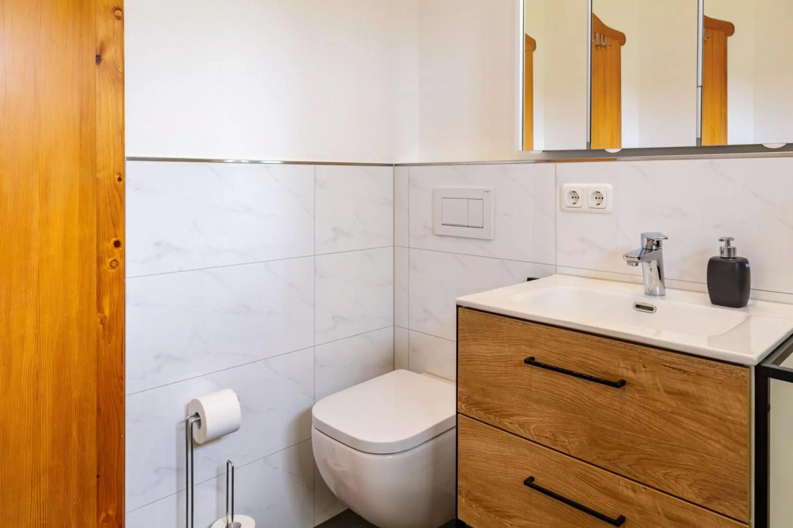 Komfortwohnung mit Pool und Sauna