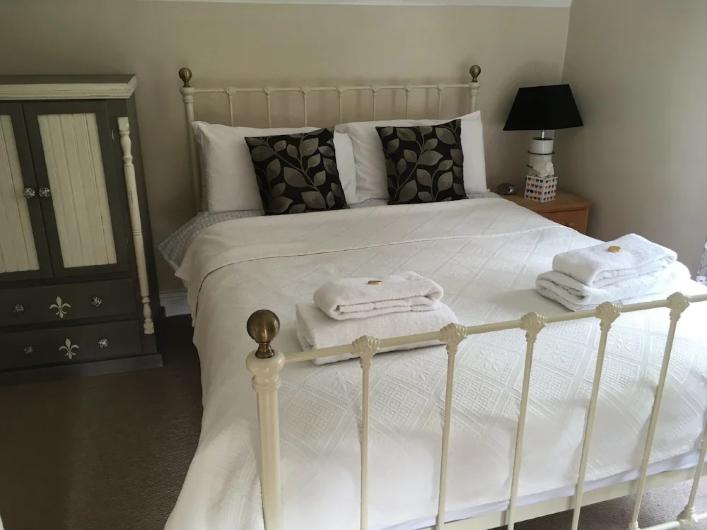 Gorselands Hall Bed and Breakfast