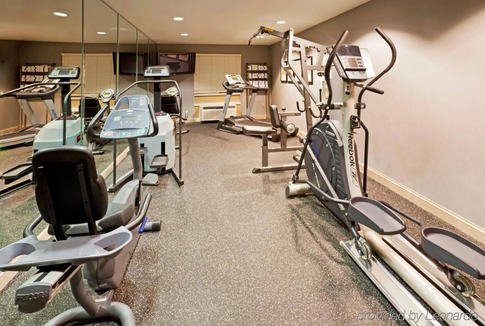 Holiday Inn Express & Suites Plano West - Frisco by IHG