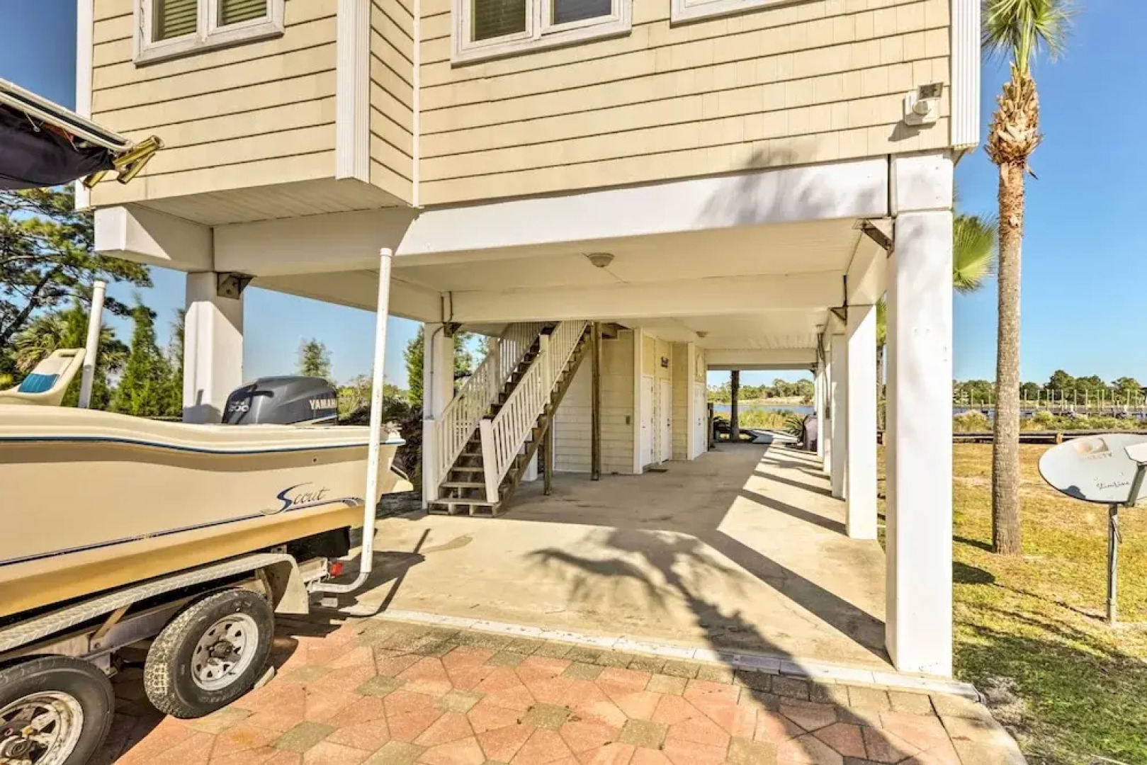 Riverfront Carrabelle Home w/ Furnished Patio!