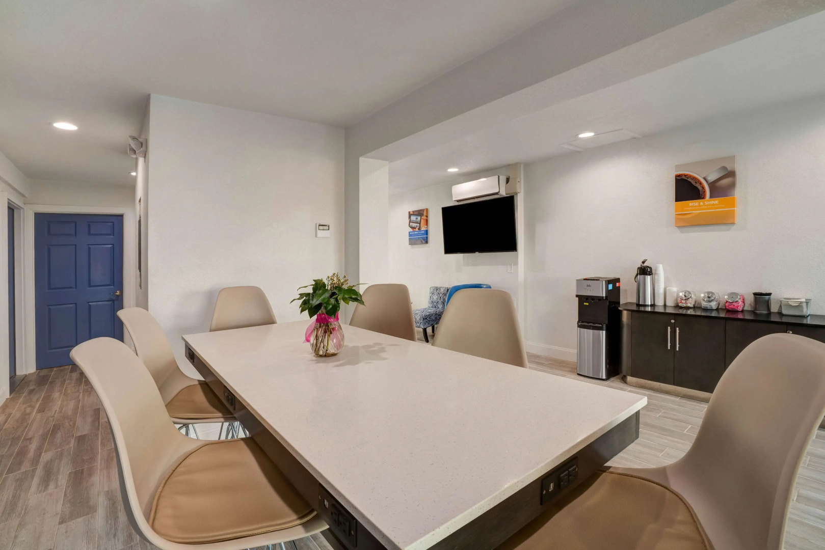 Motel 6 Bellville, OH - Mid Ohio