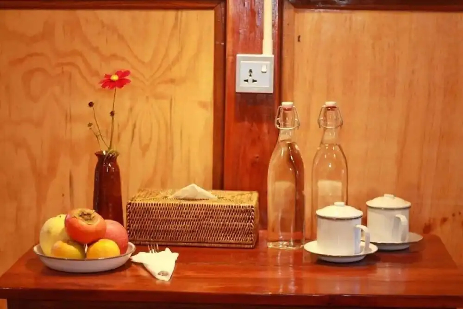 Demoso Lodge - Hostel