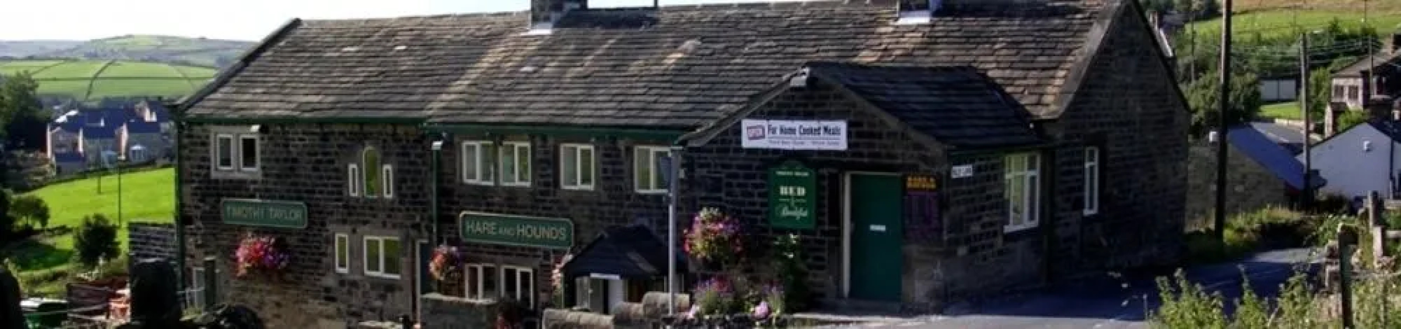 The Hare and Hounds Country Inn