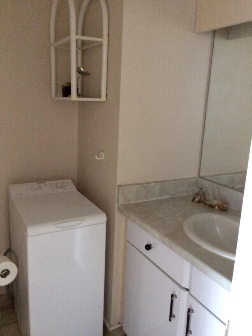 Apartment With one Bedroom in Mandelieu-la-napoule, With Wonderful Mou