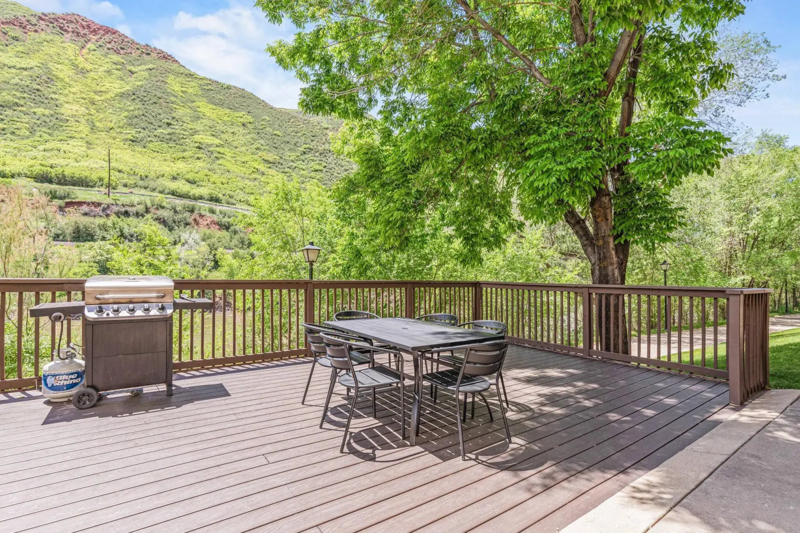 Quality Inn & Suites On the River