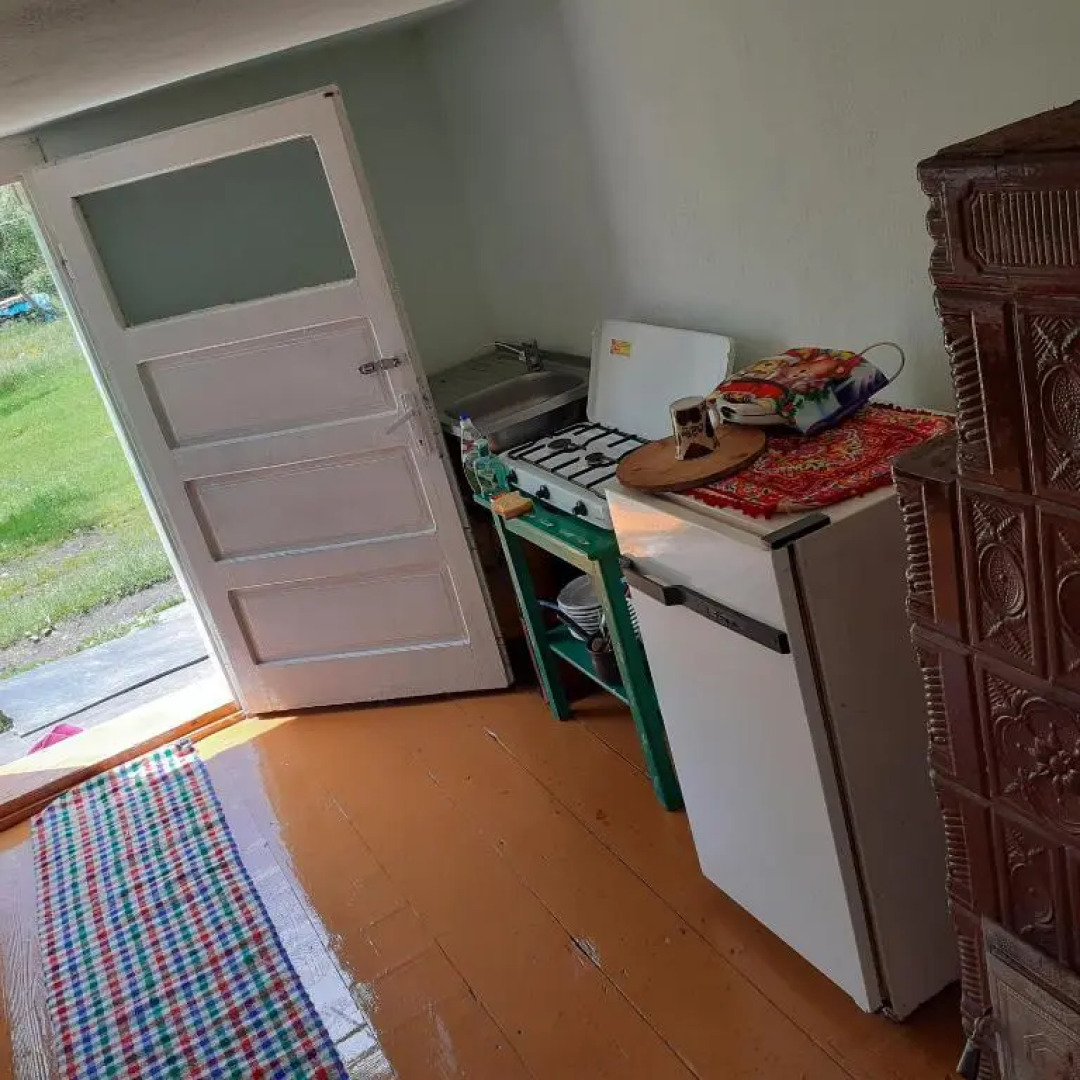 Room in Guest room - Sejour in green garden with lake view for 2 People