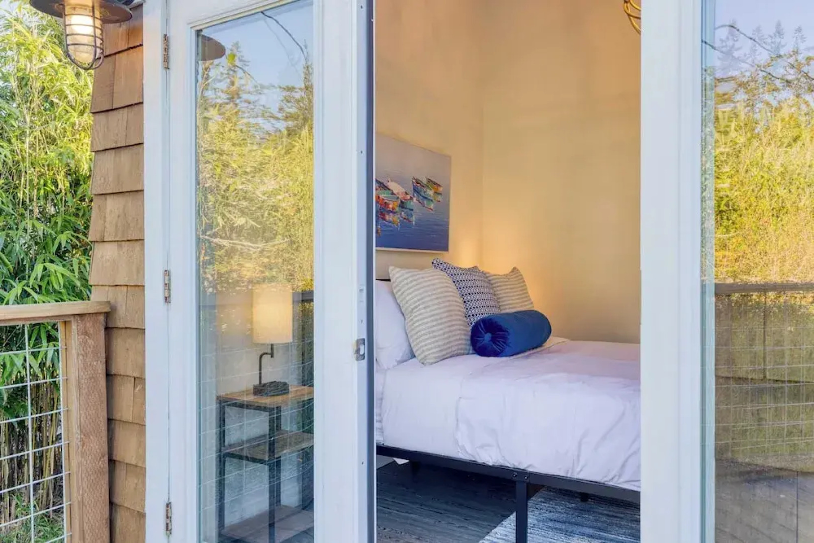 Cozy Whidbey Island Stay Steps on the Beach Fireplace, Bbq, Near Trails