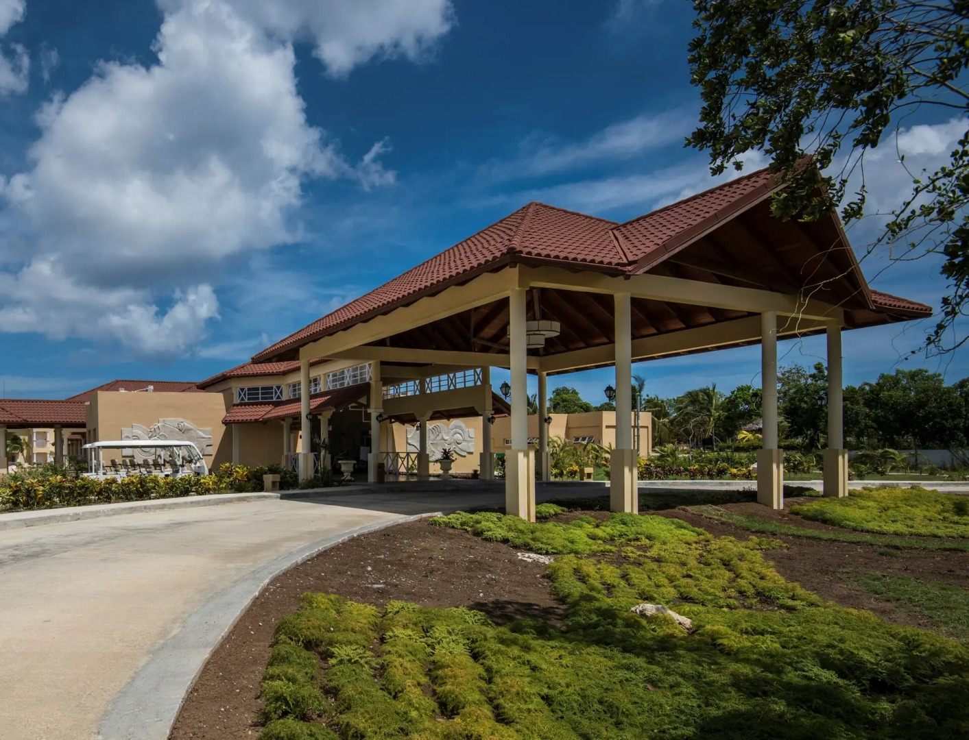 Hotel Playa Pesquero Premium All-Inclusive