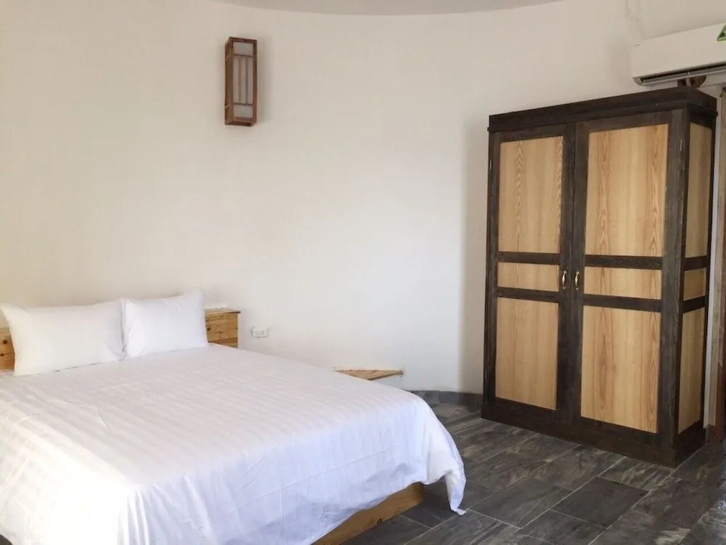 Ba Khan Village Resort