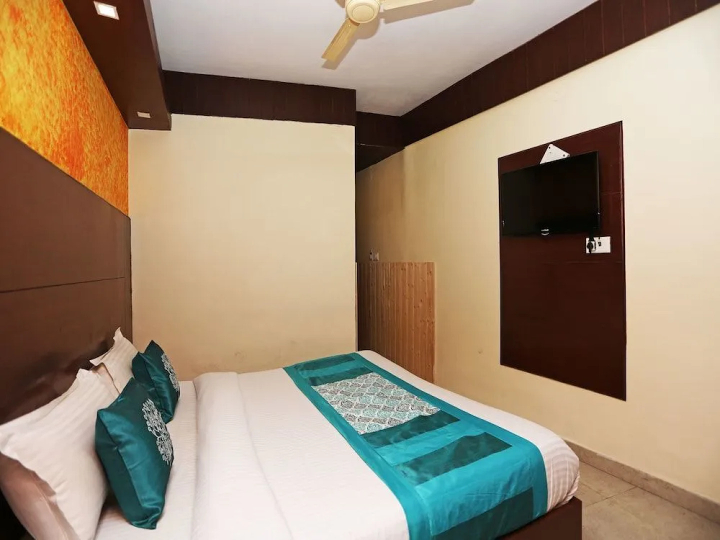 OYO 2576 Hotel Piknik