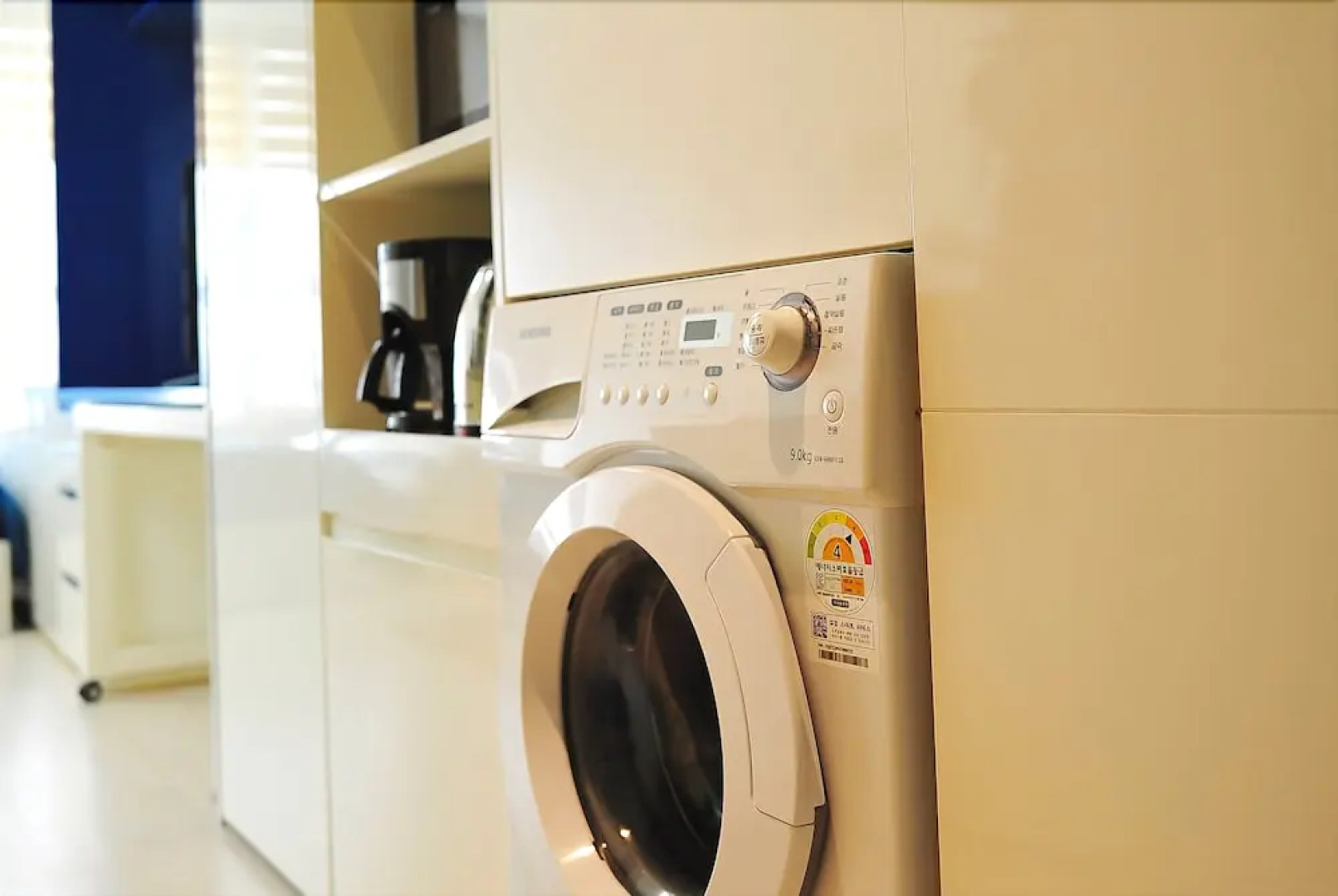 Hitomorrow Residence