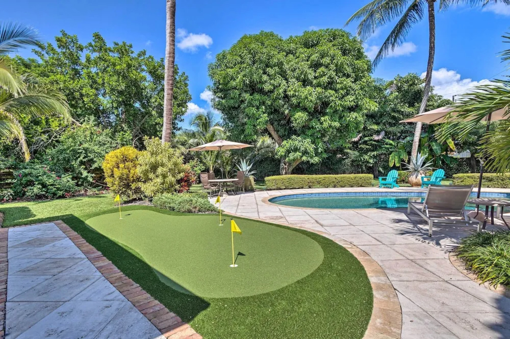 Poolside Paradise w/ Tropical Hut in Palm Beach