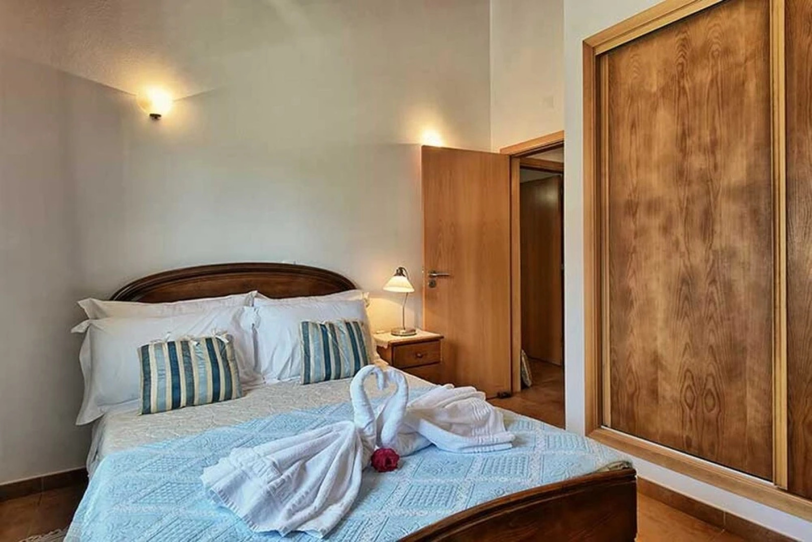 House With 4 Bedrooms in Sines, With Wonderful Mountain View, Enclosed