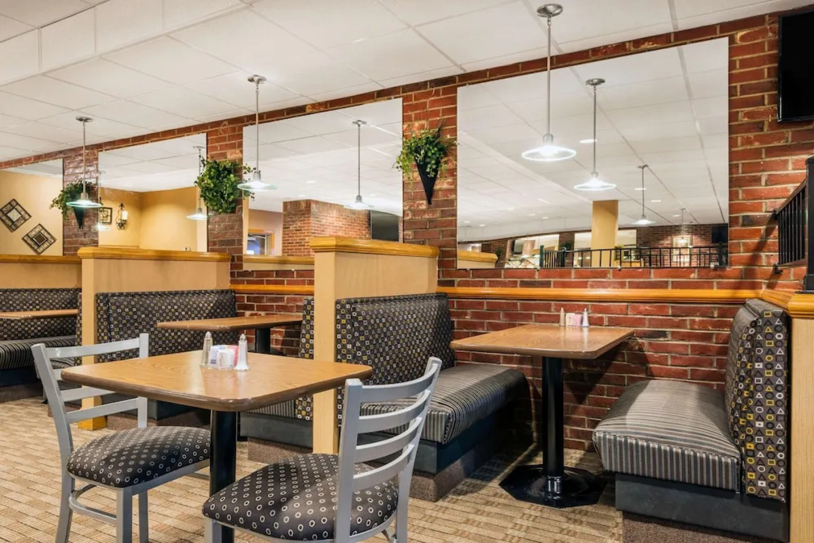 Ramada Paintsville Hotel & Conference Center