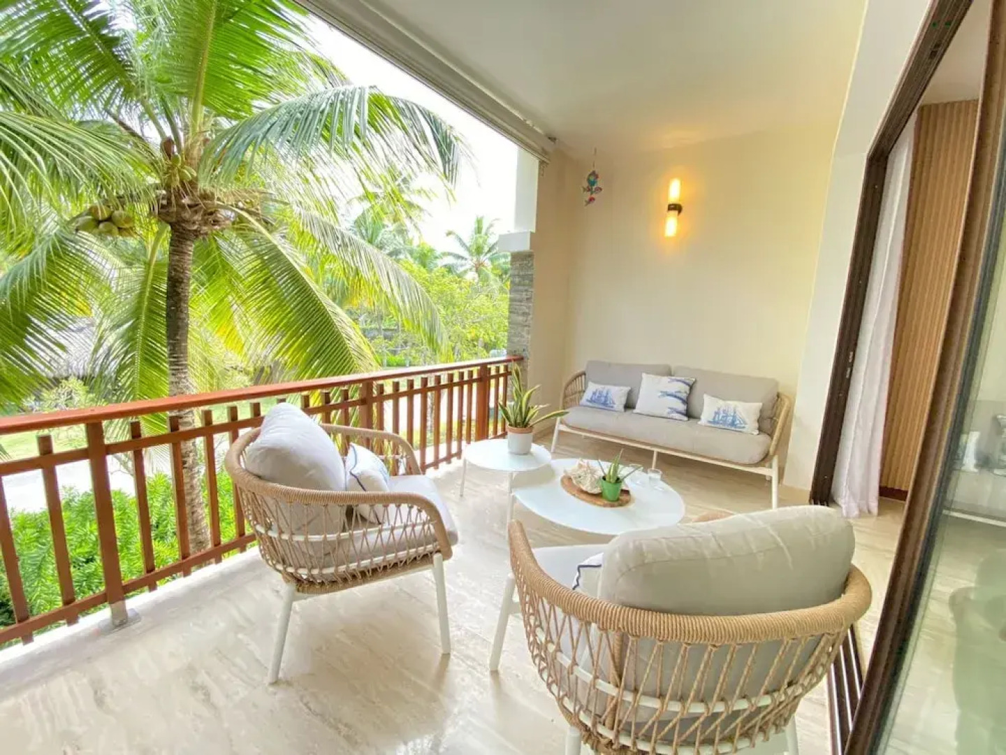 Charming Two-bedroom Apartment in Portillo